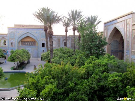 مدرسه خان شیراز