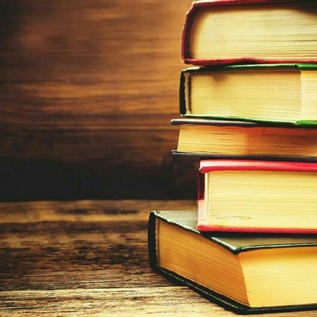 معرفی 5 کتاب خواندنی