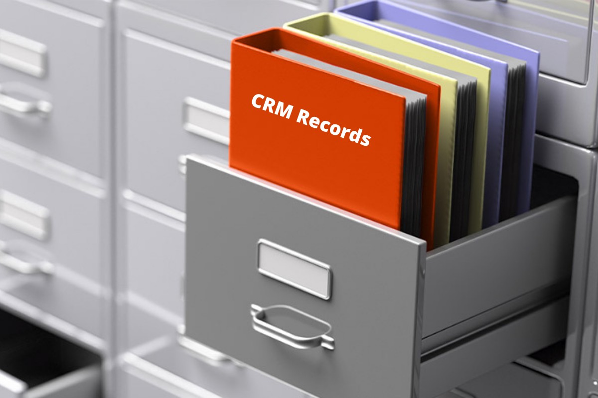 دنبال کردن و عدم پیگیری سوابق در CRM