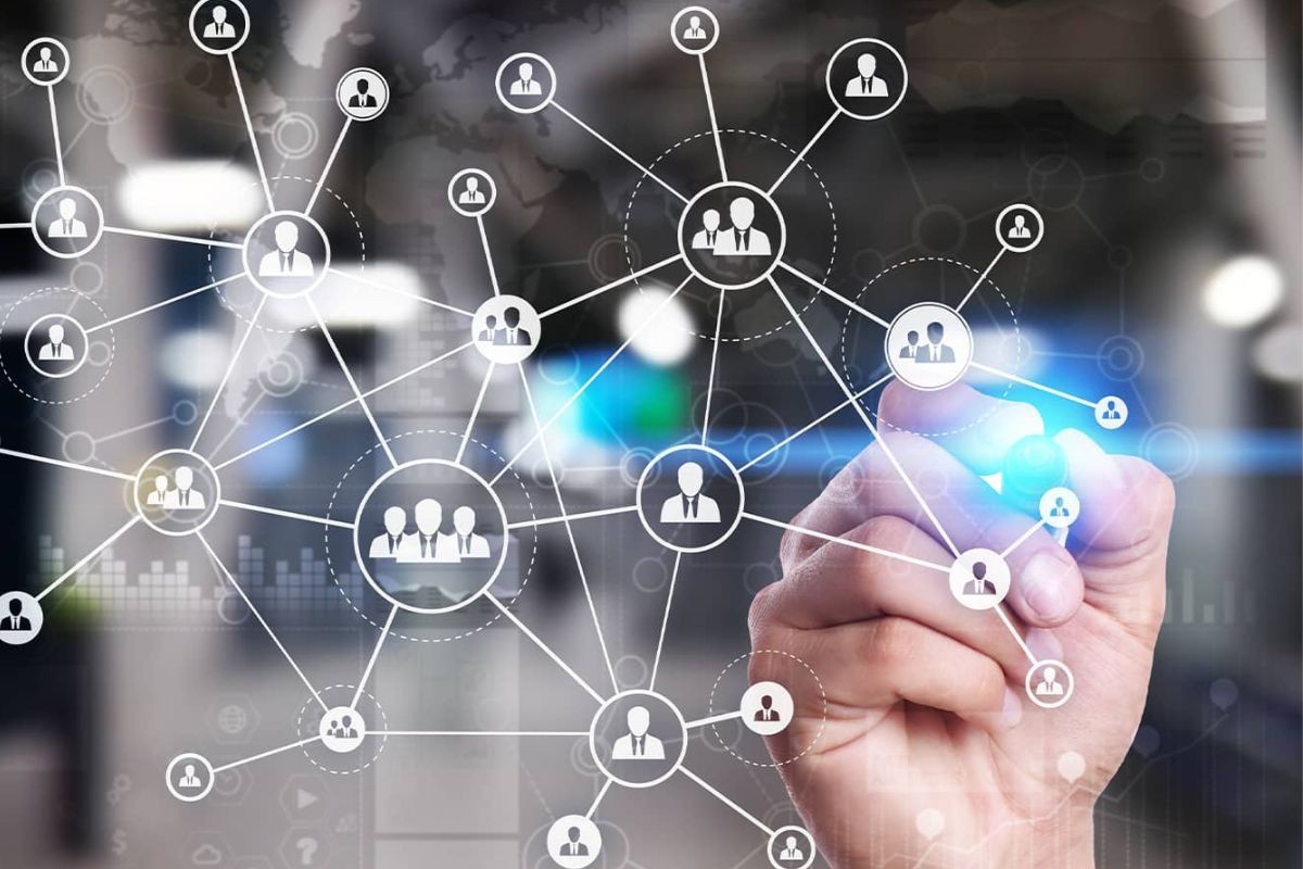 چگونه CRM روابط با مشتری را بهبود می بخشد؟