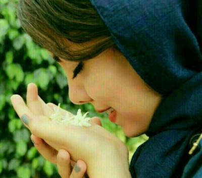 شبیه همه عاشق ها هستی ....