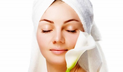 چگونه بدون آرایش زیبا شویم؟