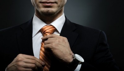 چگونه کت و شلوار را با کراوات هماهنگ کنیم؟ 