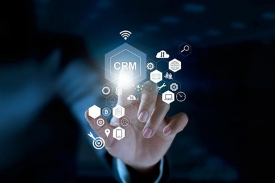 چرا باید از نرم‌افزار CRM استفاده کرد؟